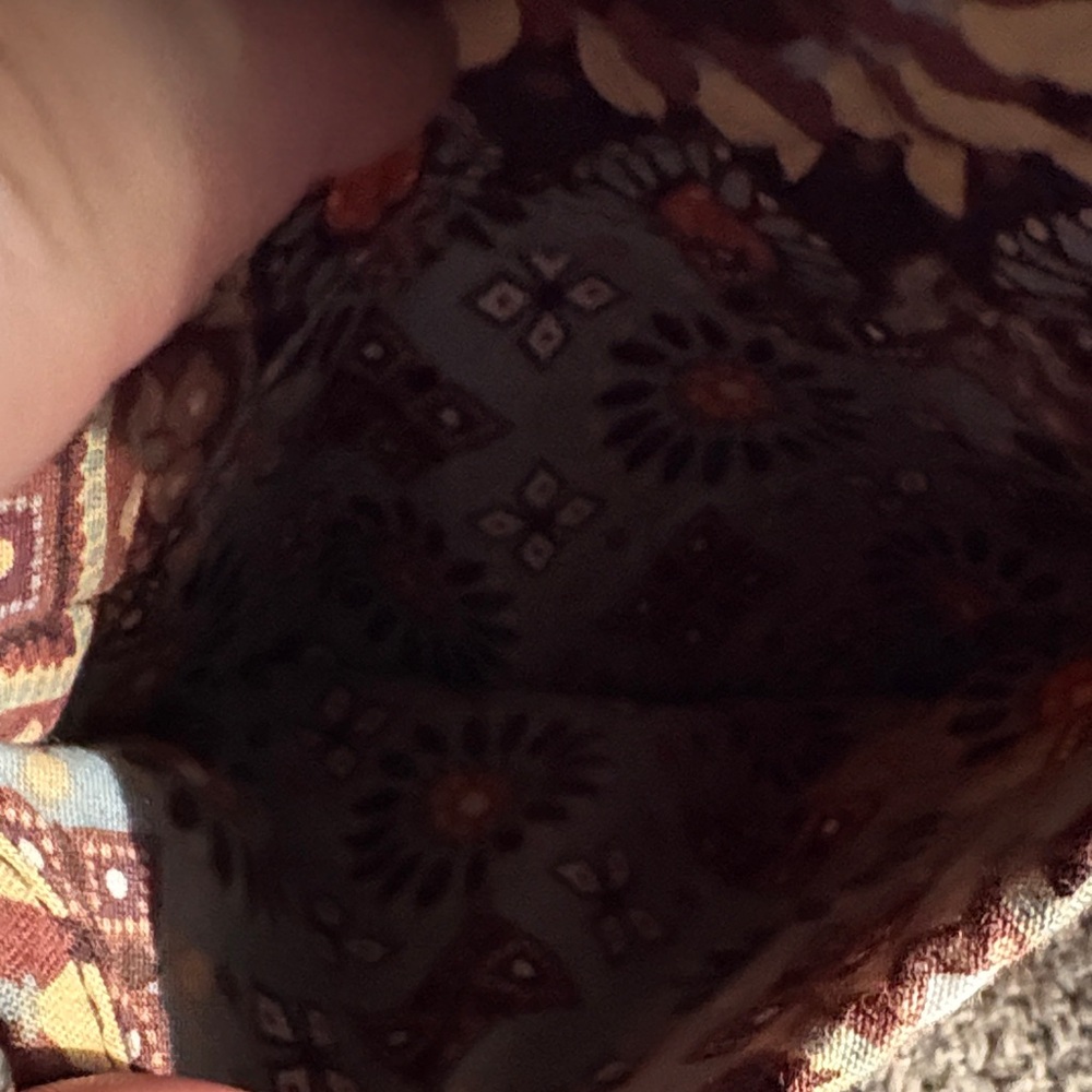 Vera Bradley Floral Patterned Brown Crossbody Bag - Picture 3 of 7